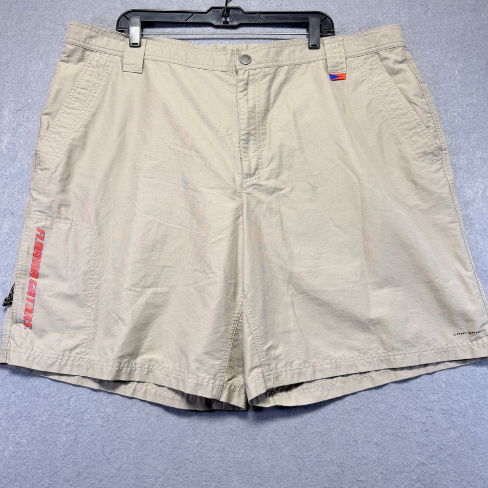 Columbia Florida Gators Omni-Shield Cargo Shorts 44x10‎ Mens Tan Khaki  Logo